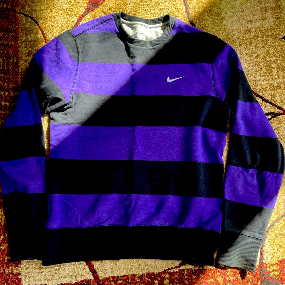 Nike Athletic Dept Black Purple Striped Sweatshirt size Medium